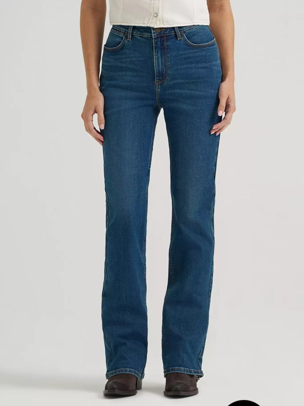 NWOT Women's Wrangler High-Rise Bootcut Jeans Size 8